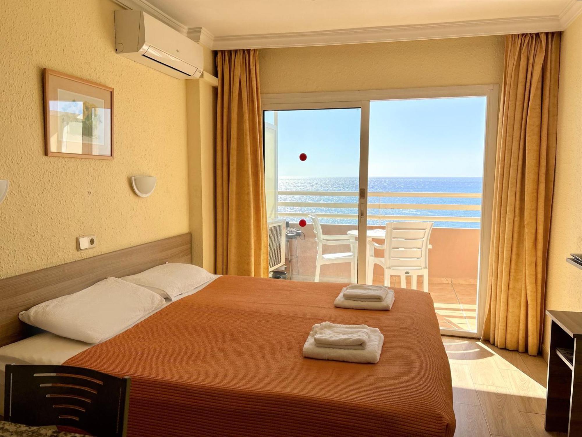 Stella Maris Estrella Del Mar Ecobeach Fuengirola Exterior foto
